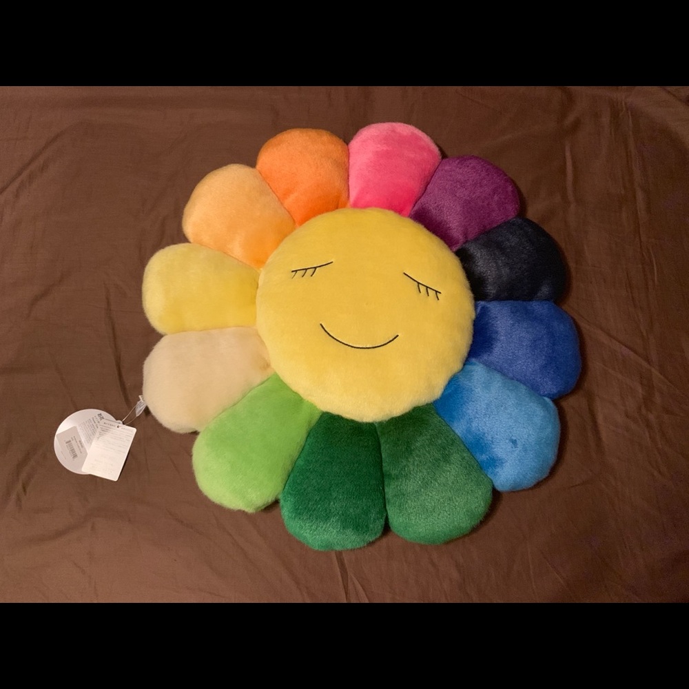 Takashi Murakami Kaikai Kiki 60cm Flower Pillow - Picture 2 of 2